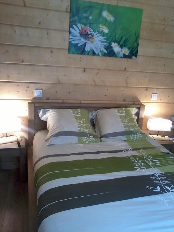 Le Chalet Des 4 Saisons Bed & Breakfast Mers-sur-Indre Cameră foto